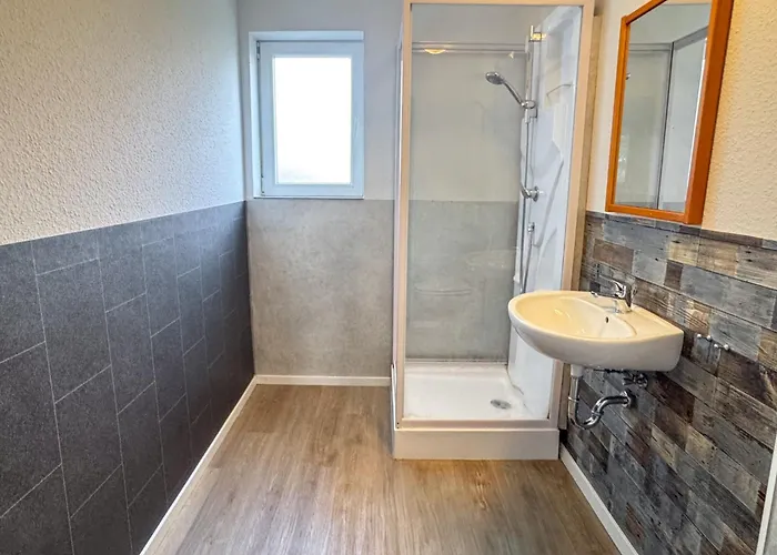 Professioneel In Friedeburg Voor 2 Gasten - 33-42 * Bunkenburg